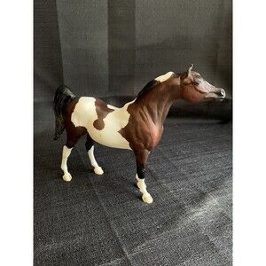 Breyer Classic Size Bay Pinto Stallion #640 1999-2000